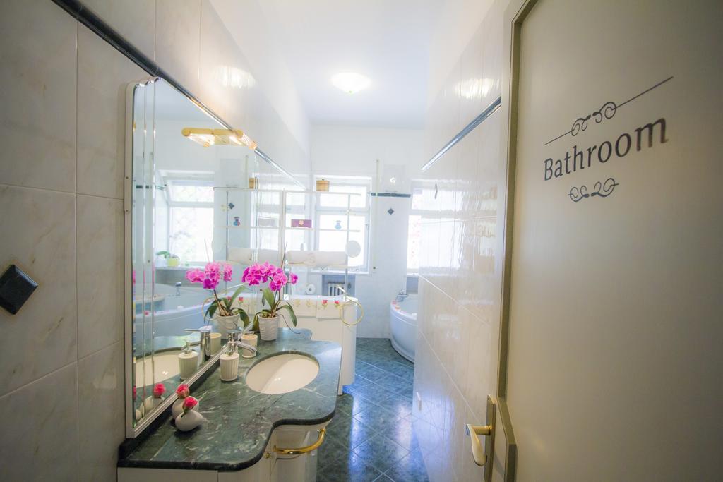 Bari Grand Central Apartment ภายนอก รูปภาพ