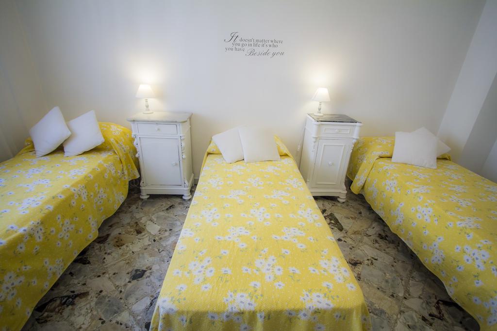 Bari Grand Central Apartment ภายนอก รูปภาพ