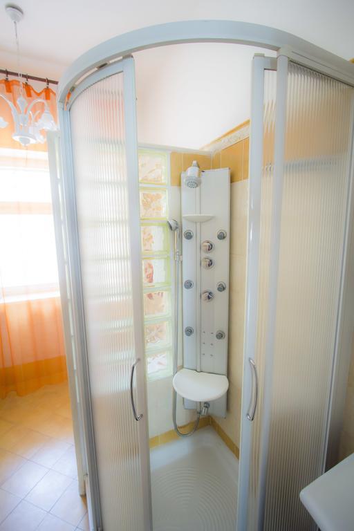 Bari Grand Central Apartment ภายนอก รูปภาพ