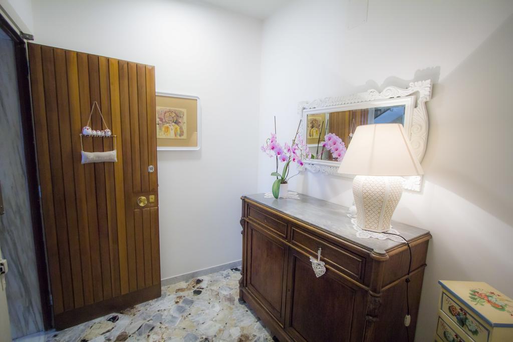 Bari Grand Central Apartment ภายนอก รูปภาพ