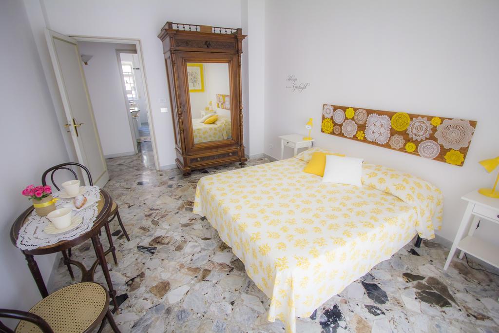Bari Grand Central Apartment ภายนอก รูปภาพ